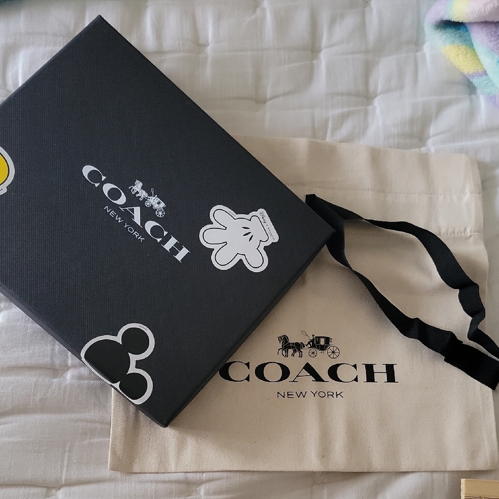 Coach X Disney Set Of 4 Mickey Mouse Bag Charm Set - Picture 14 of 14